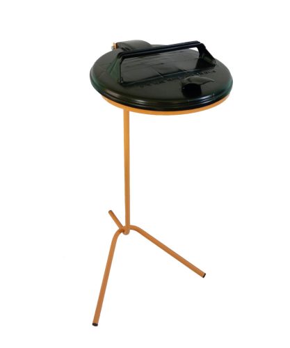 Zsáktartó állvány fedéllel