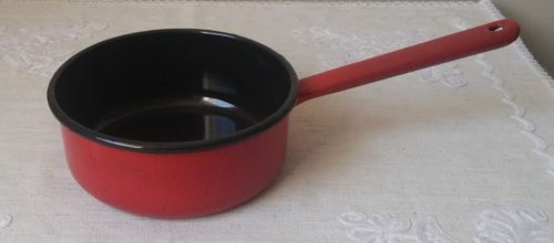 Nyeles Lábas Piros 18 Cm. 115/18