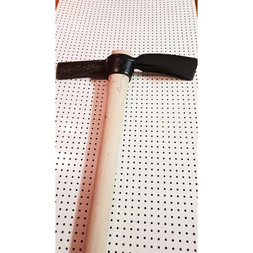 Csákány 2,5 Kg Lapos- Éles. Bükkfa Nyéllel